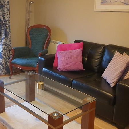 Town Centre Apartment Trim Ngoại thất bức ảnh