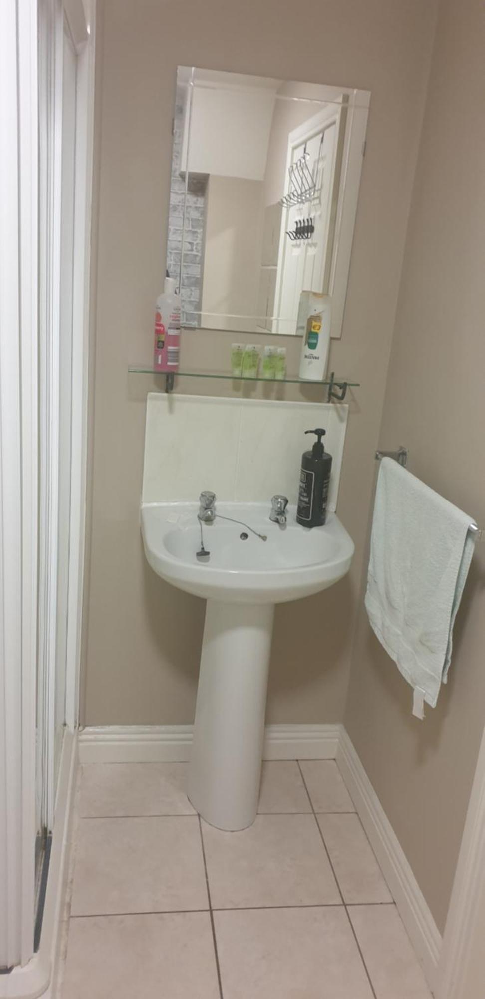 Town Centre Apartment Trim Ngoại thất bức ảnh